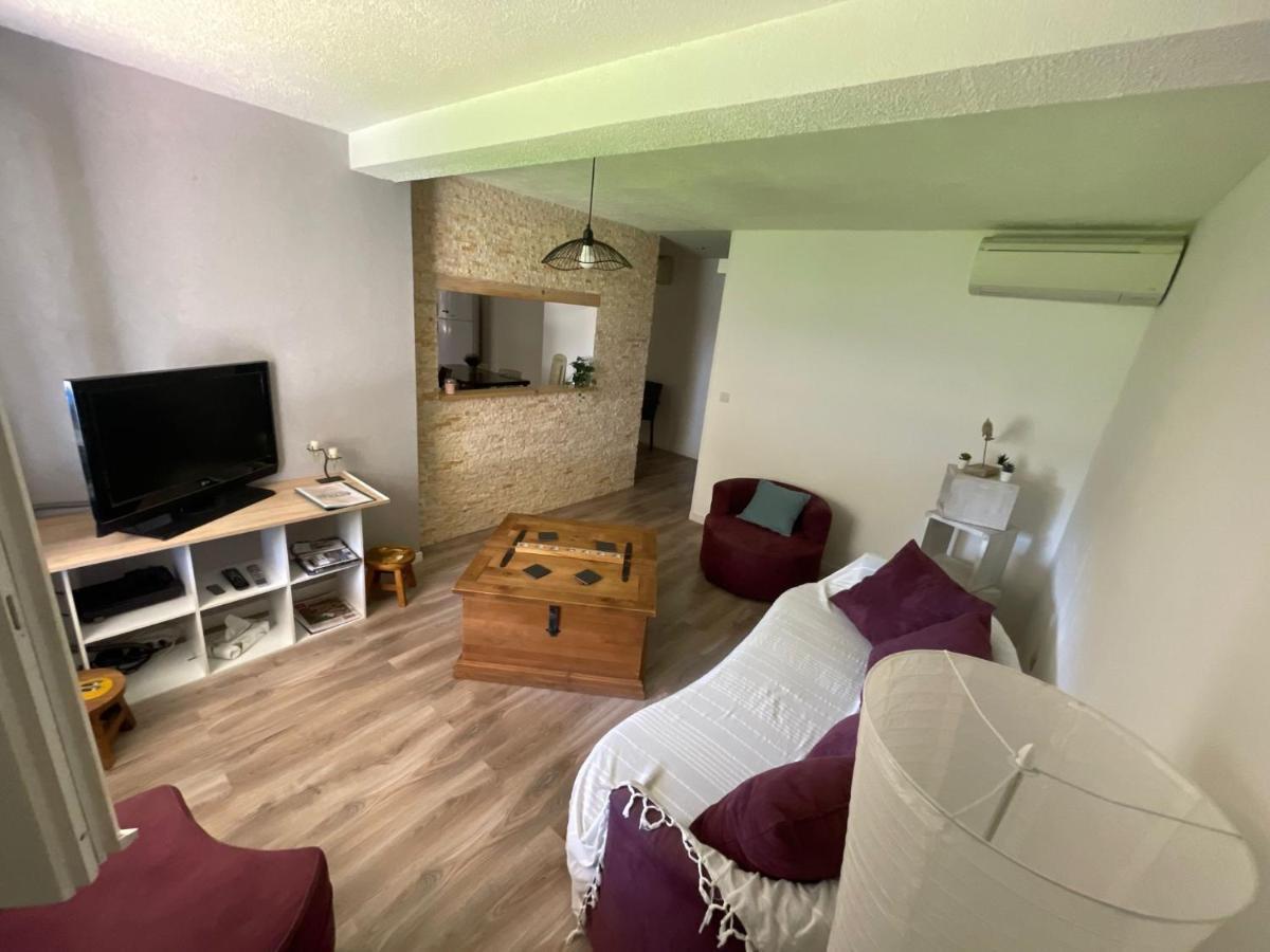 Apartmán Le Cocon Des Spress Cers Exteriér fotografie